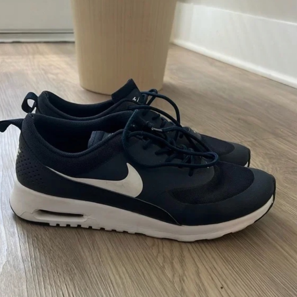 Nike Black and White Athletic Shoes